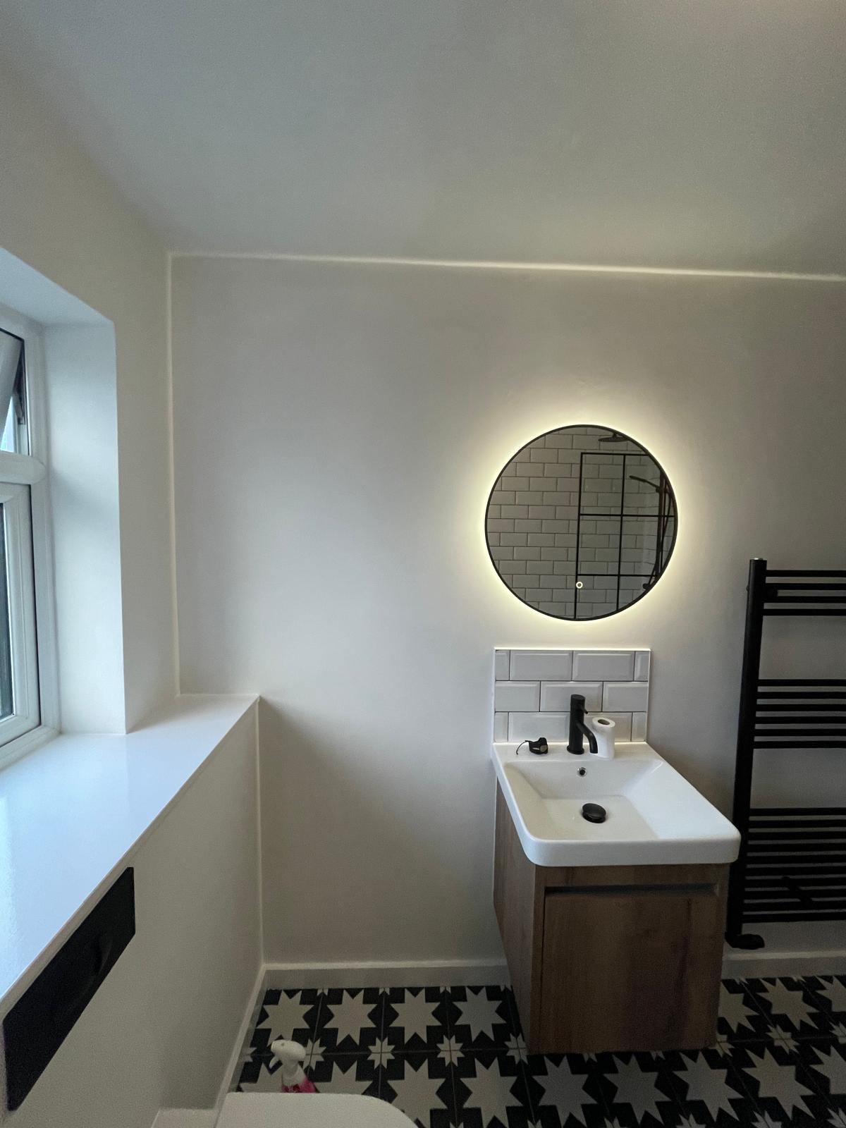 Star Tile Bathroom